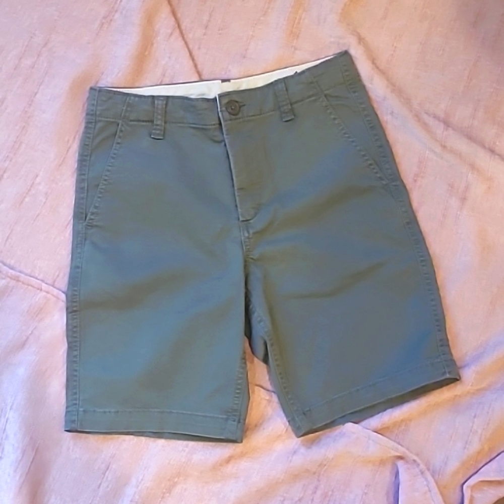 GAP kids shorts sz14 NWT green